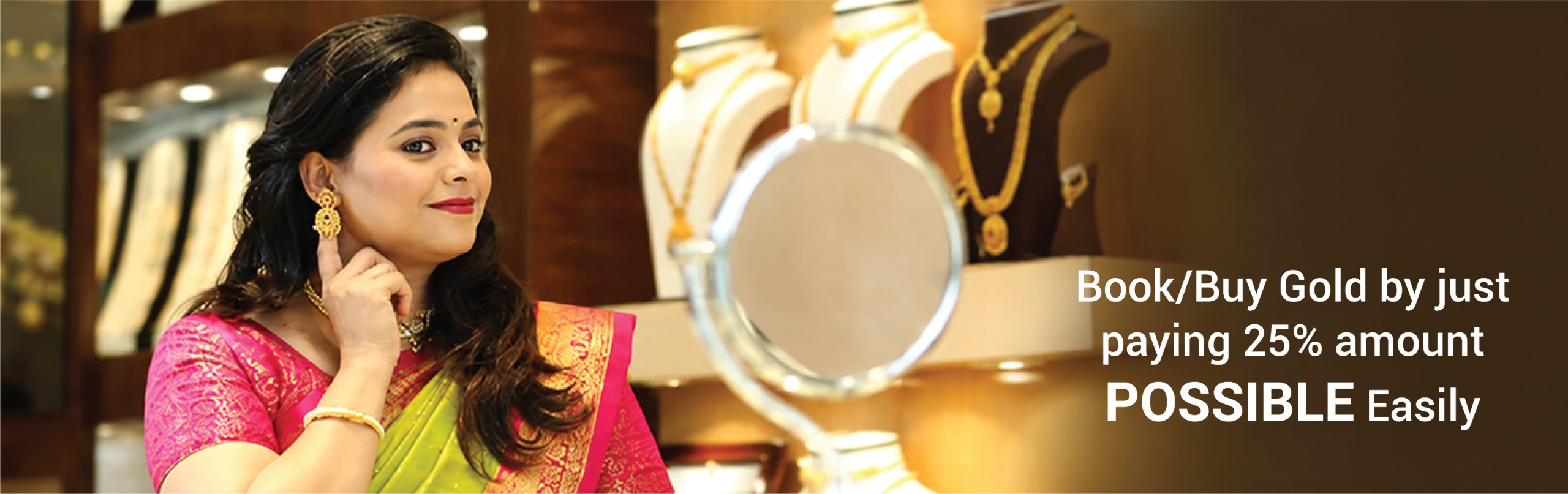 Booking gold jewellery with 25% advance payment under Galaxy Multistate's gold scheme